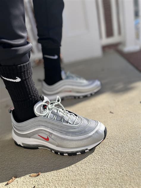 Nike air max silver